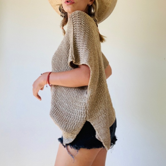 Metallic Sand Gold Knitted Blouse - Picture 4 of 14